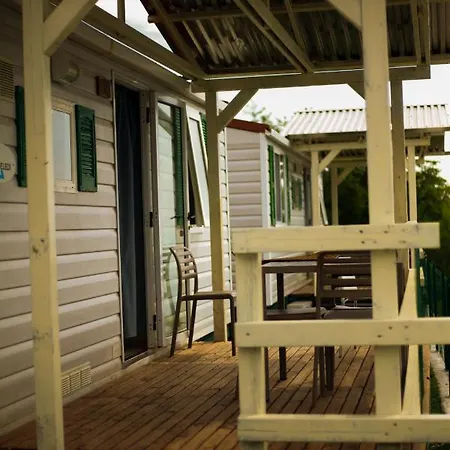 Campingplatz Le Terrazze Sul Garda Relais Biaza