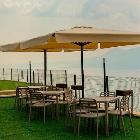 Le Terrazze Sul Garda Relais Campingplatz